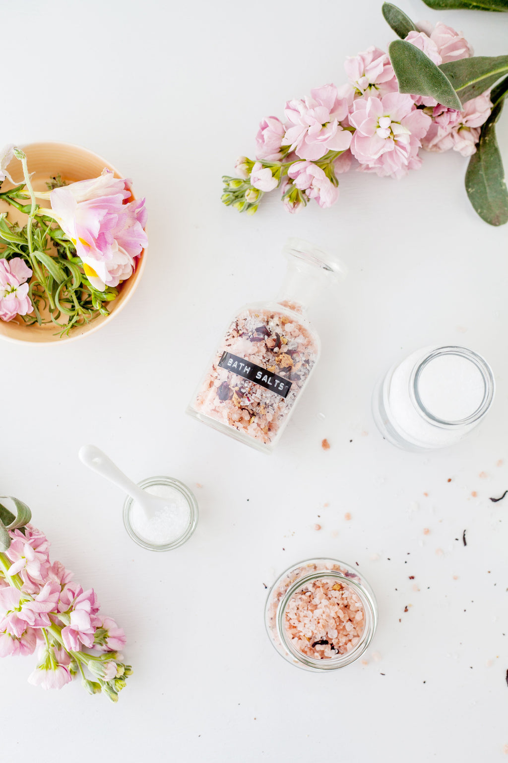 Calm spa gift set with botanicals